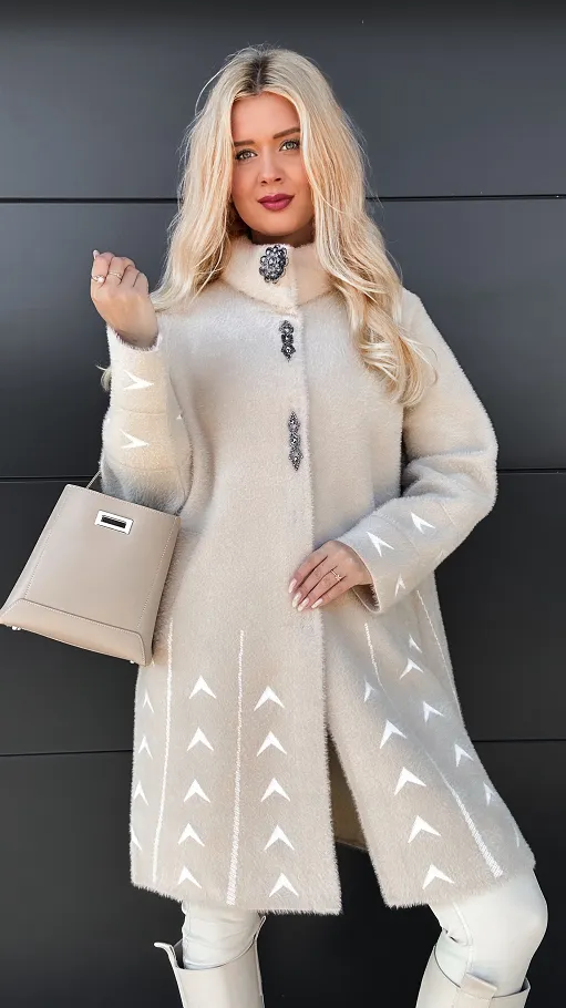Beżowy płaszcz ALPAKA z delikatnym wzorem ONE SIZE - R049B
