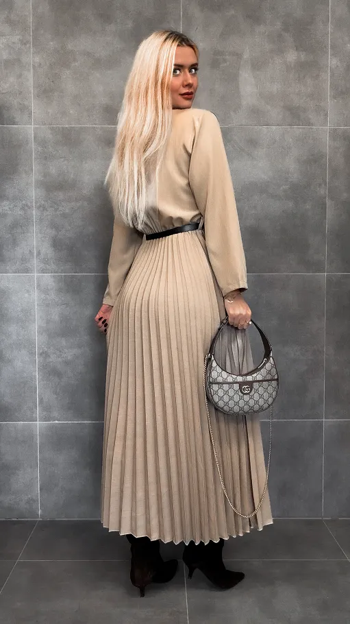 Beżowa długa MAXI sukienka z plisowanym dołem ONE SIZE - R281