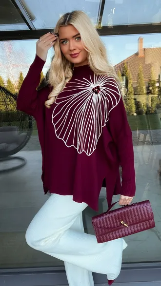 Sweter tunika z kontrastowym kwiatem ONE SIZE bordowy - R331A