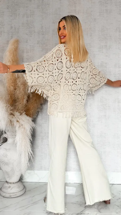 Szydełkowy sweter nietoperz w ażurowym stylu ONE SIZE ecru - R916