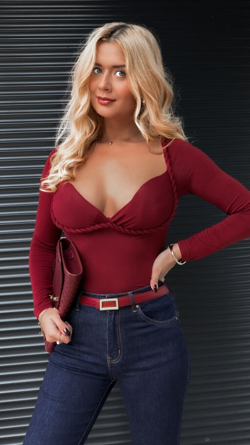 Bordowa bluzka z usztywnianymi miseczkami i sznurkiem one size - R275B