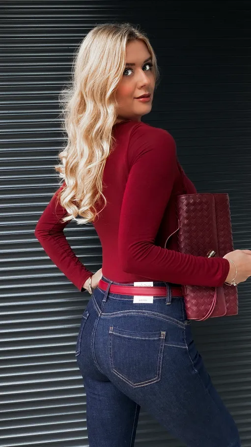 Bordowa bluzka z usztywnianymi miseczkami i sznurkiem one size - R275B