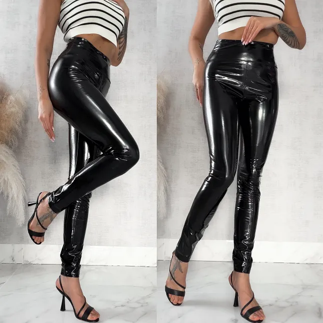 Czarne spodnie leginsy LATEX z szerokim pasem - R273