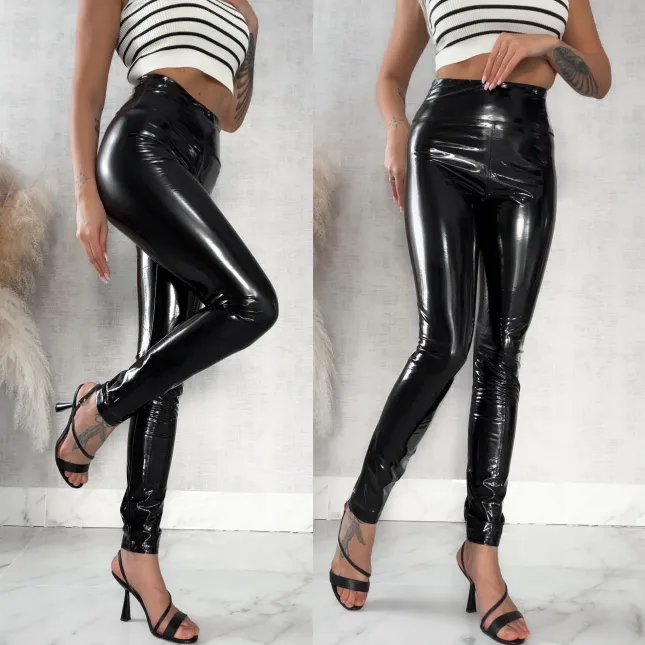 Czarne spodnie leginsy LATEX z szerokim pasem - R273