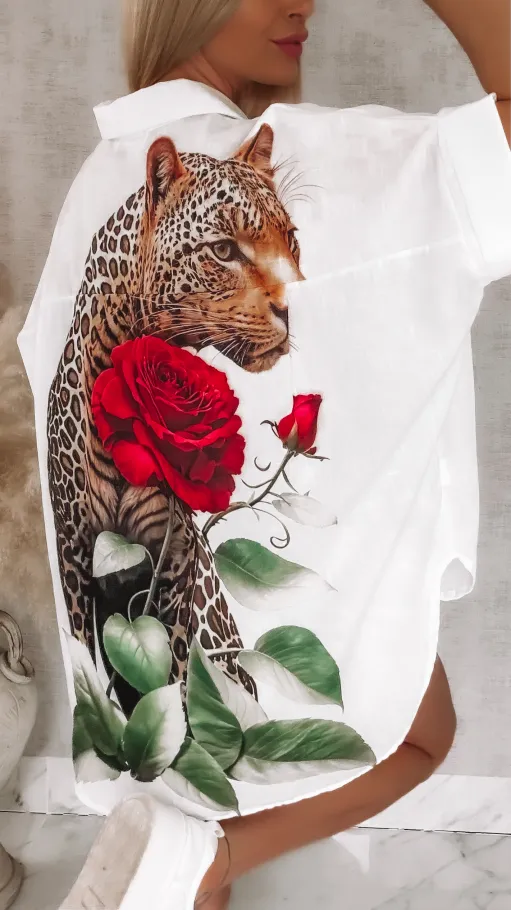 Asymetryczna biała koszula z panterą i różą ONE SIZE - R954