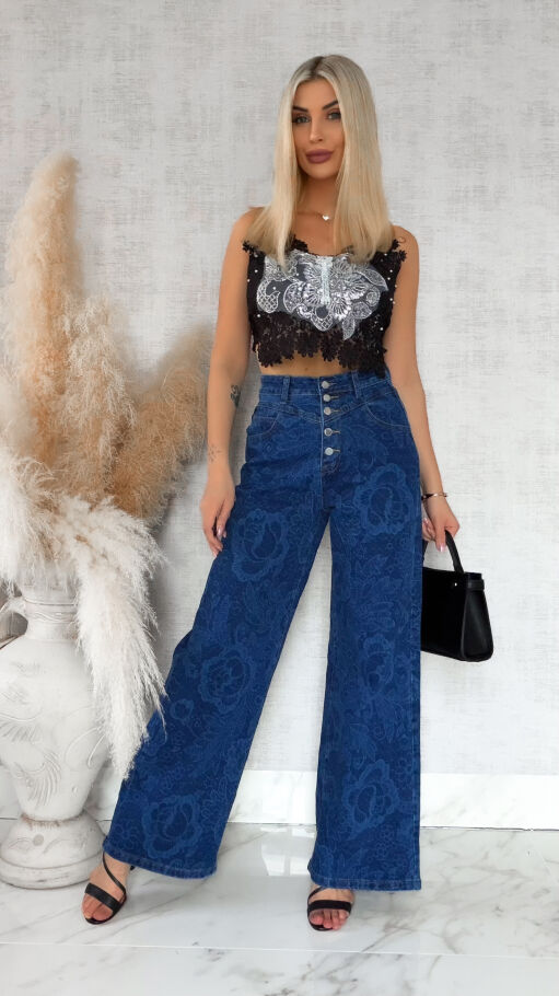 Elastyczne spodnie jeansowe w dekatyzowane kwiaty BLUE JEANS - R777
