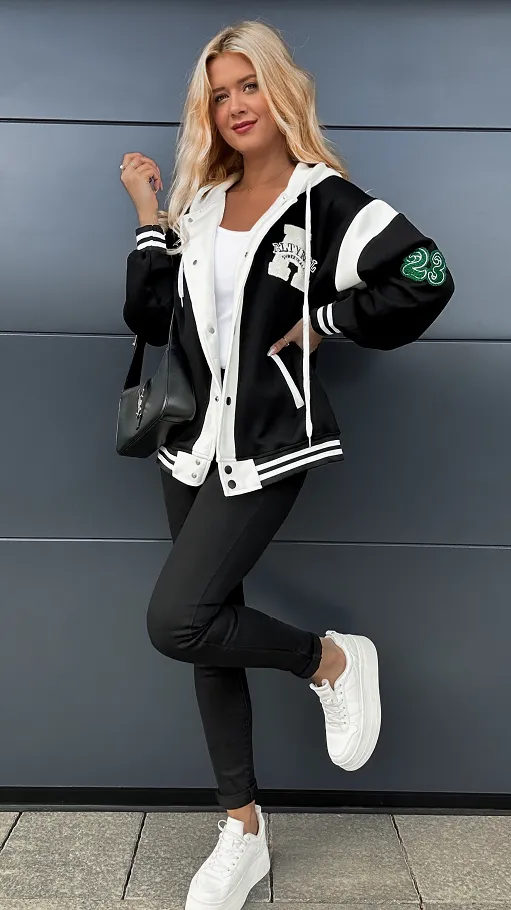 Czarna bluza OVERSIZE z kapturem zapinana na butony - P978A