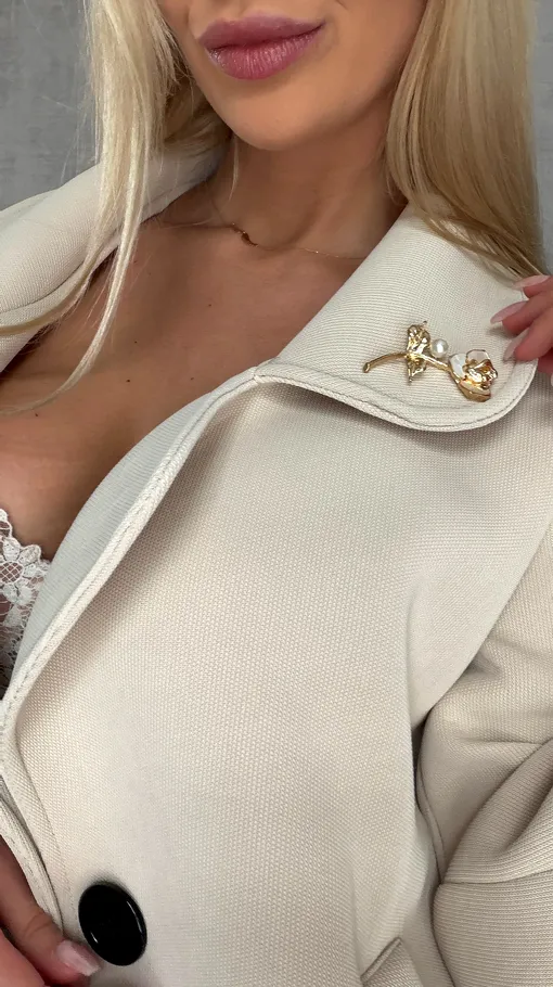 Modowy pudełkowy płaszcz na wiosnę BEŻOWY - R593