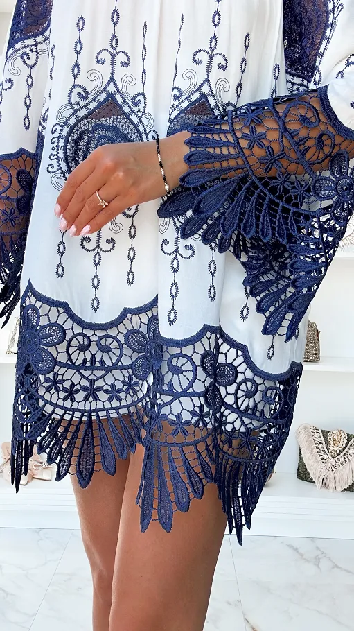 Bluzka hiszpanka z granatową gipiurą ONE SIZE wiskoza - P824