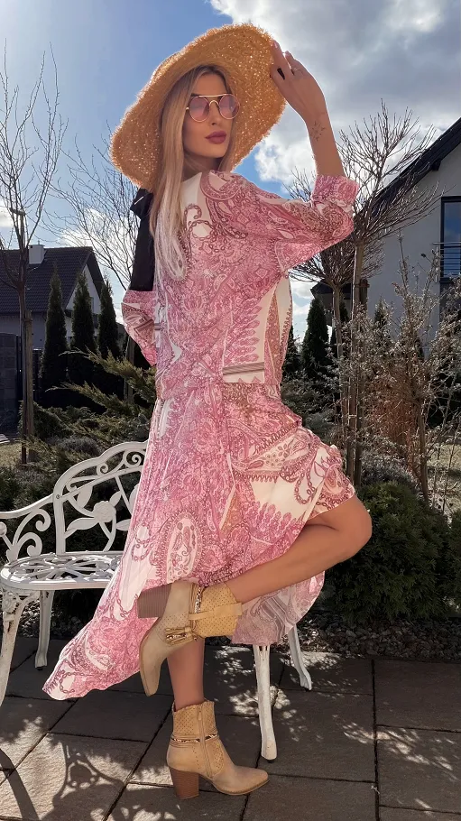 Idealny komplet w kwiaty luźna bluzka + plisowana spódnica ONE SIZE - R835