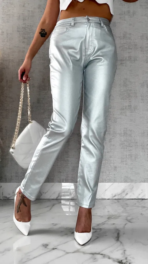 Srebrne elastyczne spodnie w klasycznym kroju - R516