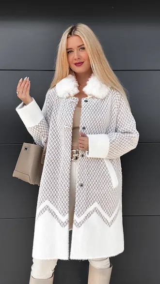 Elegancki jasny płaszcz wełniany ALPAKA z odpinanym futerkiem ONE SIZE - R040A