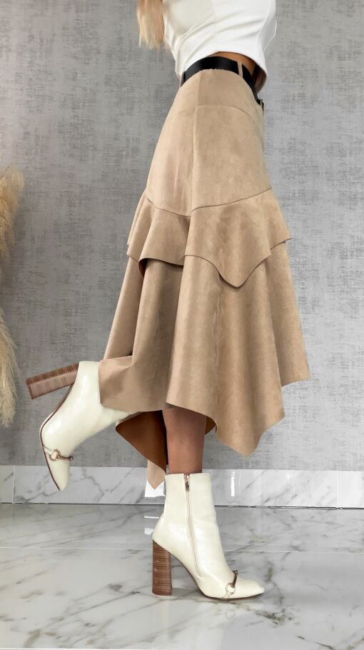 Asymetryczna elegancka spódnica zamszowa ONE SIZE beżowa - R520