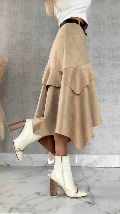 Asymetryczna elegancka spódnica zamszowa ONE SIZE beżowa - R520