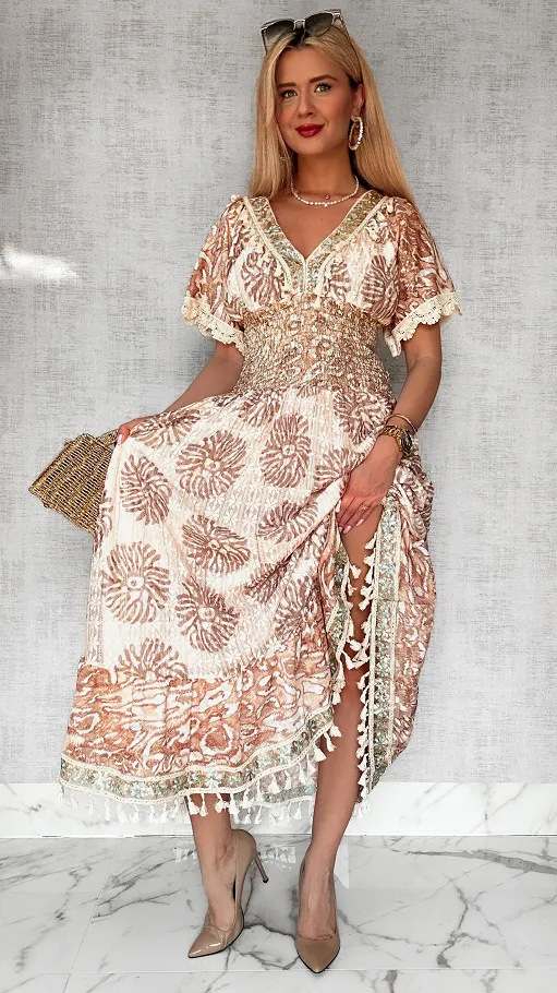 Piękna długa sukienka boho z gumową talią ONE SIZE - P715