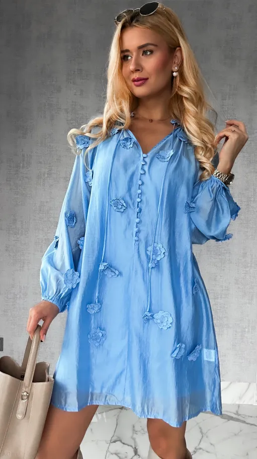 Bawełniana sukienka zdobiona różami ONE SIZE blue - R510A