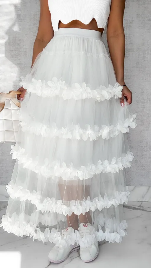 Modna długa spódnica tiulowa z kwiatuszkami ONE SIZE biała - P573