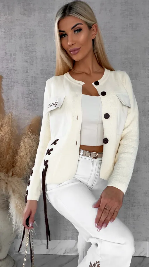 Bawełniany sweter w stylu katany zapinany na guziki ONE SIZE ecru - R623A