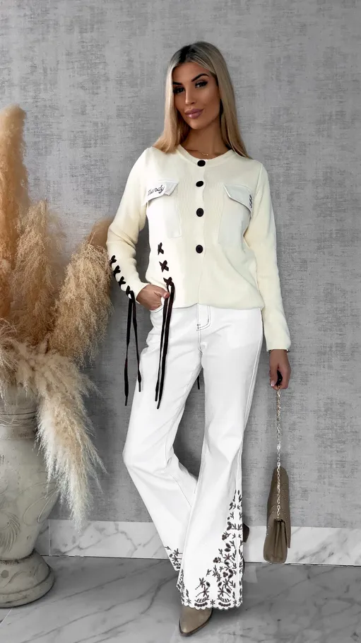Bawełniany sweter w stylu katany zapinany na guziki ONE SIZE ecru - R623A