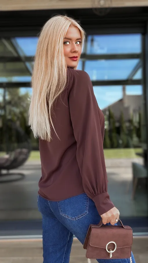 Elegancka czekoladowa koszula z apaszką ONE SIZE - R135A