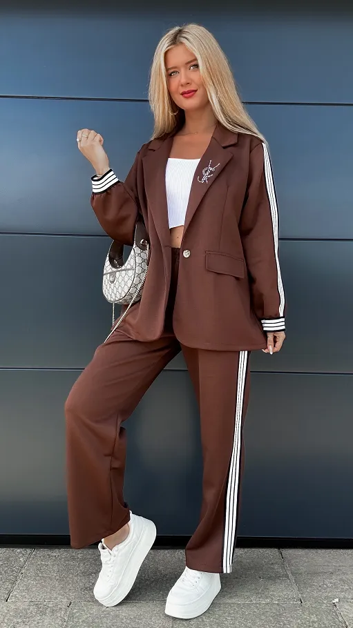 Oryginalny brązowy komplet marynarka + spodnie ONE SIZE - R031A