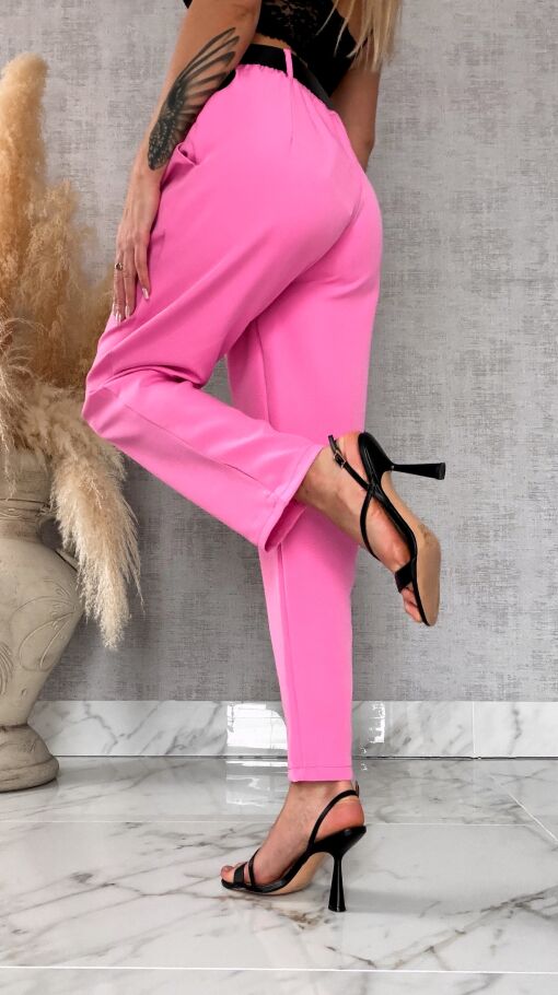 Eleganckie wiosenne spodnie z gumką w pasie i paskiem PINK one size - R673A