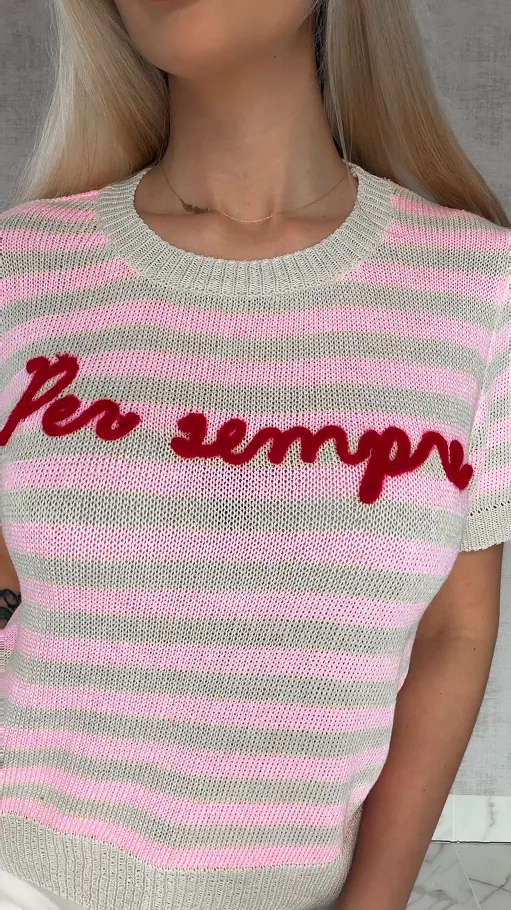 Oryginalny sweter z krótkim rękawem w różowe paski ONE SIZE - R847A