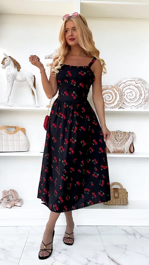 Elegancka czarna sukienka w wisienki ONE SIZE - P920A