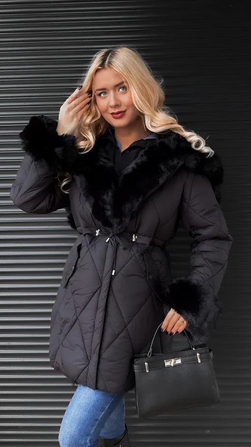 Pikowana czarna kurtka PREMIUM z pięknym futerkiem - M394