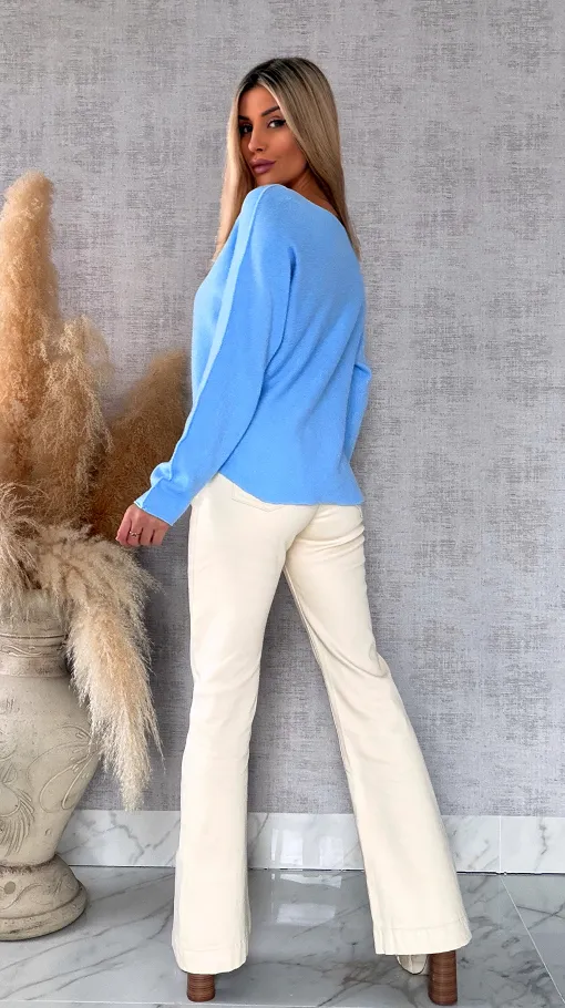 Błękitny sweter na wiosnę w szpic ONE SIZE - R661A