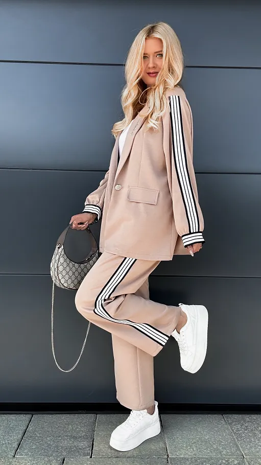 Oryginalny beżowy komplet marynarka + spodnie ONE SIZE - R031