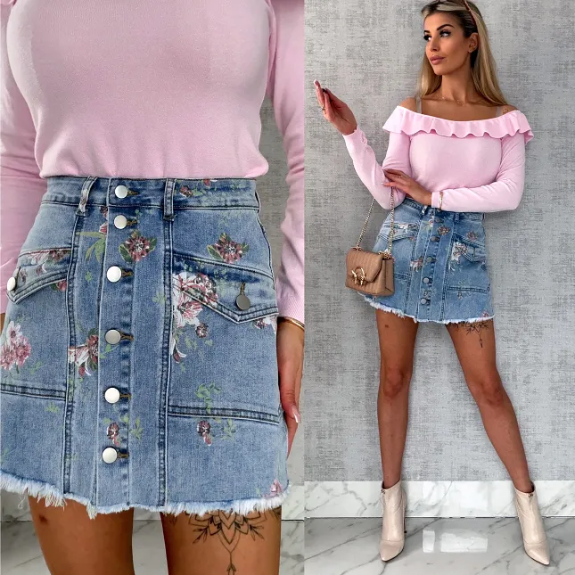 Elastyczne jeansowe spódnico-spodenki w kwiaty BLUE JEANS - R607A