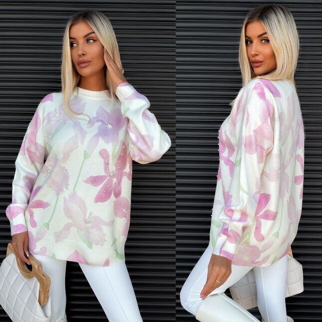 Piękny jasny sweter w malowane niebieskie kwiaty ONE SIZE - S504A