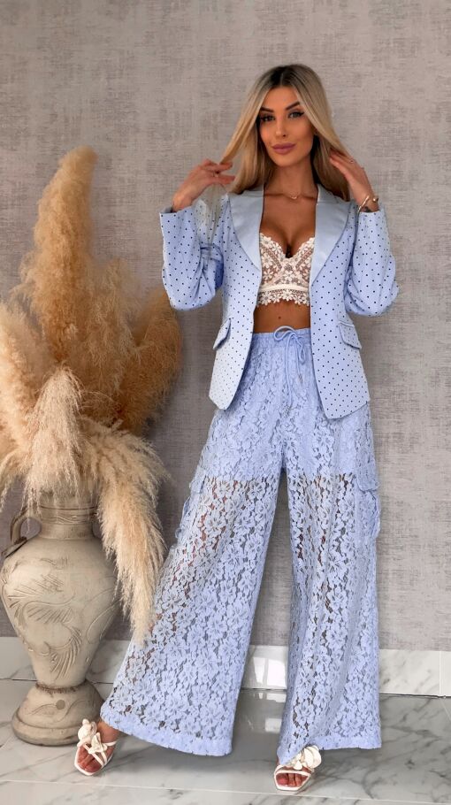 Gipiurowe spodnie w stylu bojówki z kieszeniami ONE SIZE blue - R509