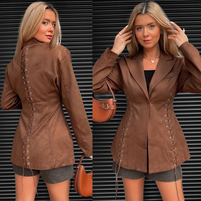 Wyjątkowa zamszowa marynarka z ozdobnymi wiązaniami ONE SIZE camel - S488A