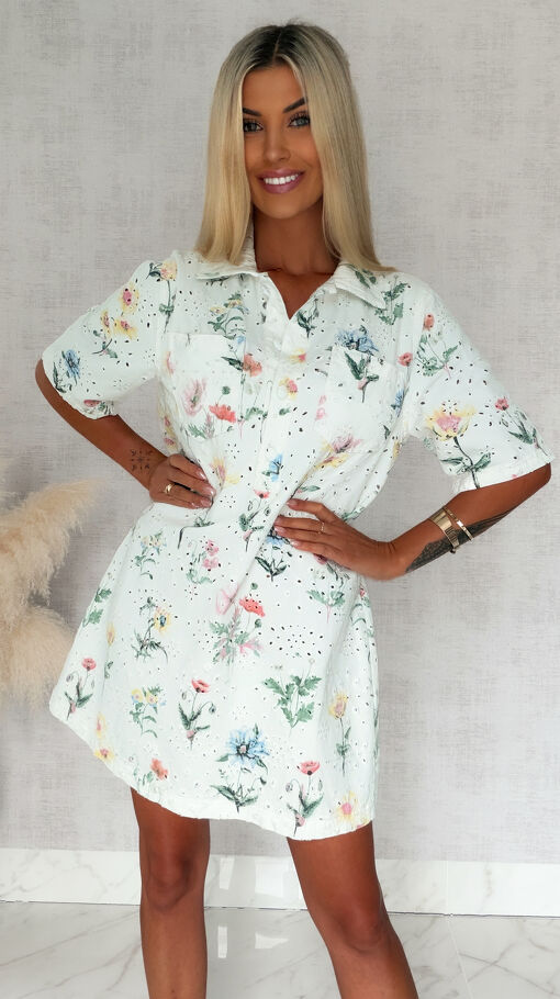 Oryginalna ażurowa sukienka jeansowa w kolorowe kwiaty ONE SIZE - S175A
