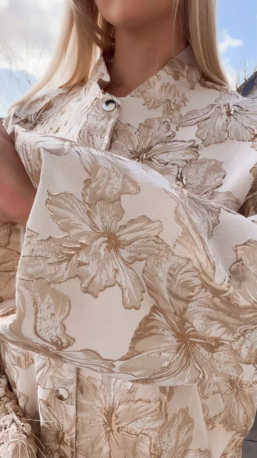 Lekka kurtka przejściowa BOMBERKA w złote kwiaty ONE SIZE - R827