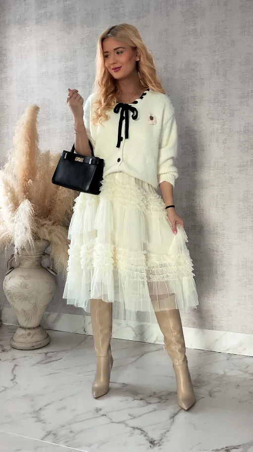 Elegancki sweter ECRU z guzikami i czarną tasiemką ONE SIZE - R364