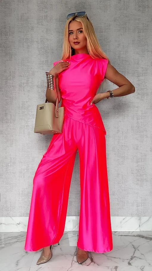 Gładki komplet z asymetryczną bluzką ONE SIZE pink neon - P723D