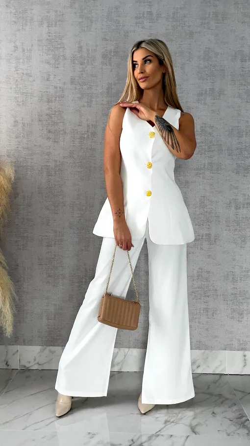 Elegancki biały komplet kamizelka + spodnie z rozcięciami - R467