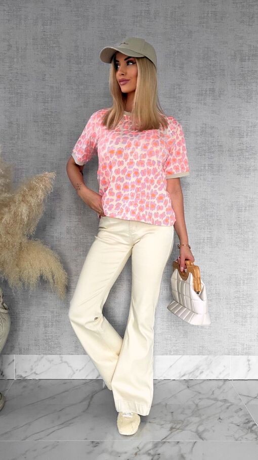Bawełniana bluzka T-SHIRT w neonową panterę ONE SIZE fiolet - R949