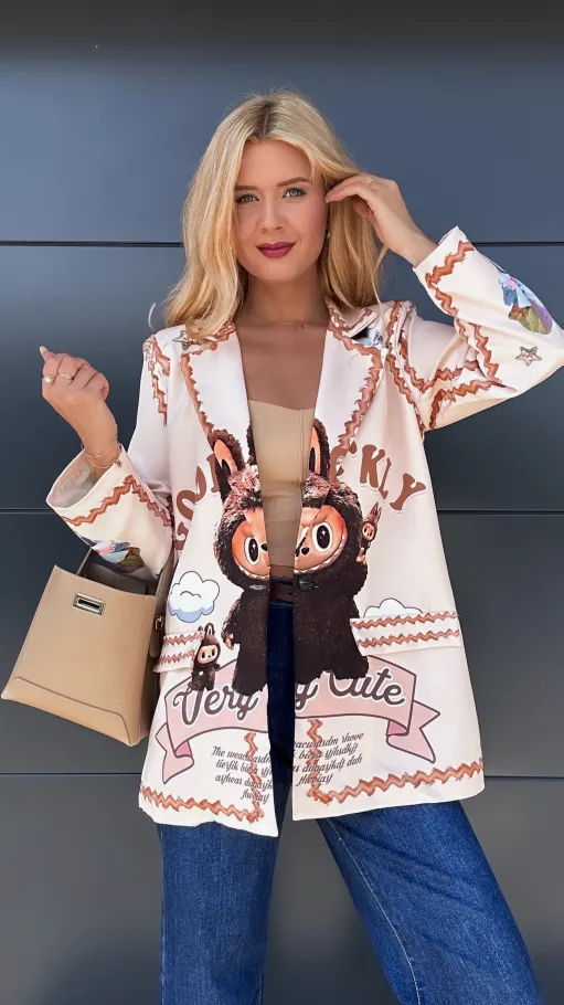 Marynarka z viralowym printem OVERSIZE beżowa - R020A