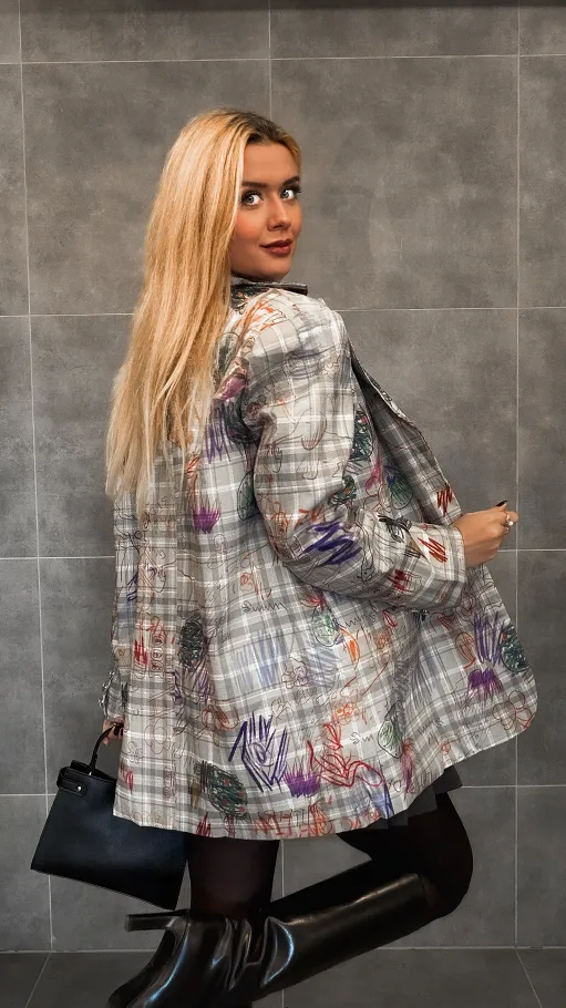 Szara marynarka w kratkę z graffiti OVERSIZE - R157
