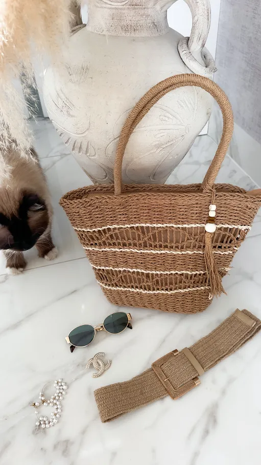 Słomiana BOHO torebka z drewnianymi koraliki - P679