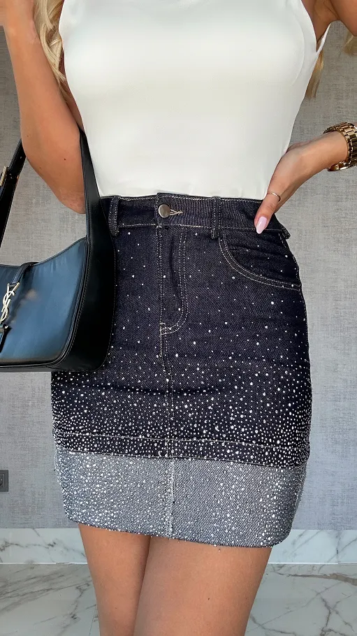 Elastyczna jeansowa spódniczka z cekinami ciemny JEANS - P758