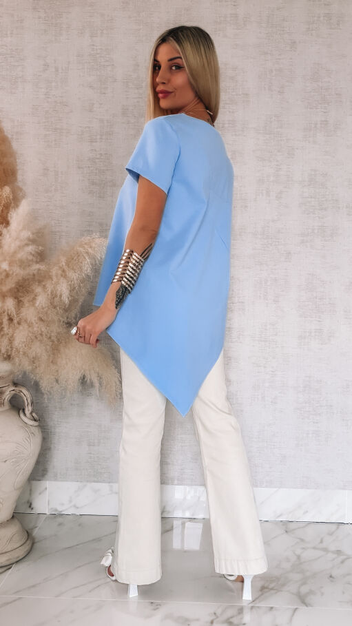 Asymetryczna bawełniana bluzka z naszyjnikiem ONE SIZE niebieska - R825A