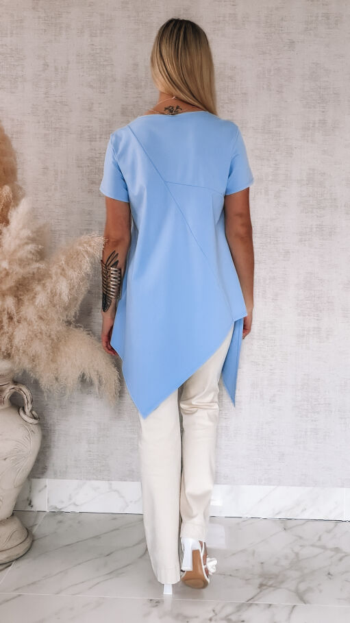 Asymetryczna bawełniana bluzka z naszyjnikiem ONE SIZE niebieska - R825A