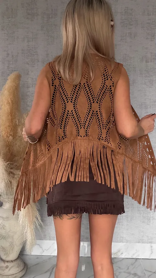 Oryginalna zamszowa narzutka boho ażurowa ONE SIZE - R762