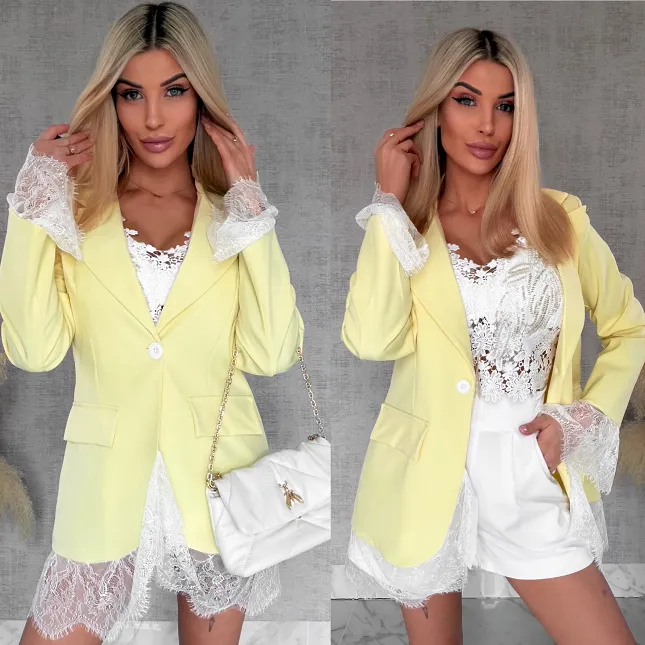 Elegancka cytrynowa marynarka wykończona koronką ONE SIZE - R899A