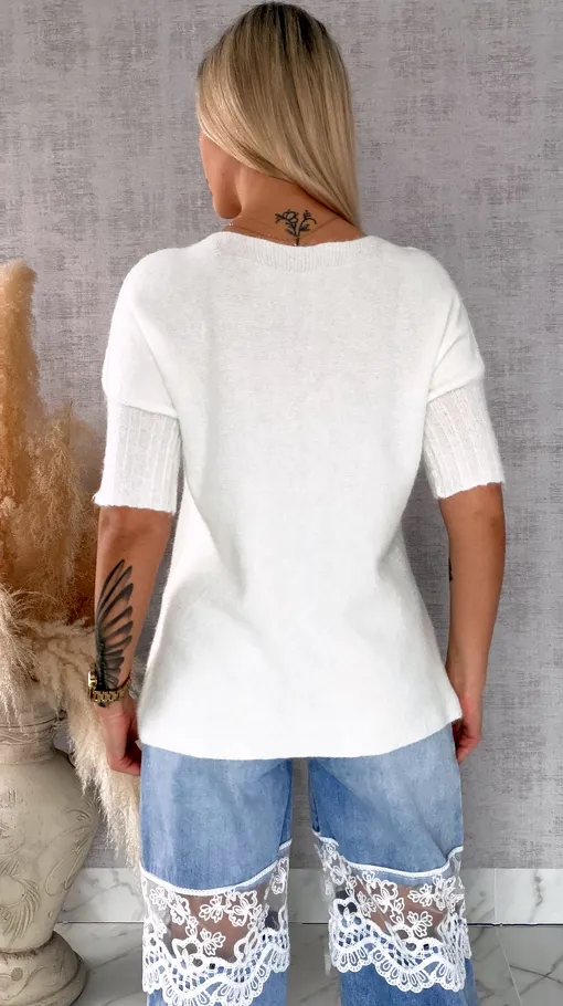 Idealny wiosenny sweter z krótkim rękawem ECRU - R660D